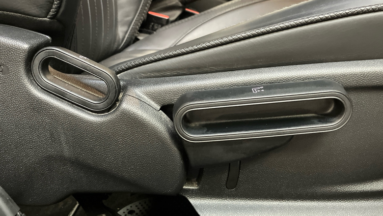 MINI Hatchback 1.5 Cooper Exclusive 5dr Auto Petrol Hatchback